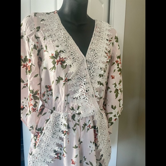 💥 sexy crochet trim romper - Picture 4 of 8